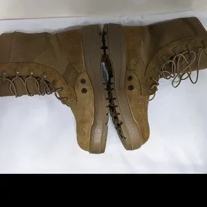 BELLEVILLE Desert Tan Suede & Cordura Military Combat Boot AHWC - 6R Unisex NWOT Belleville-Vibrim | Shoes | Belleville Desert Tan Suede  main image 3